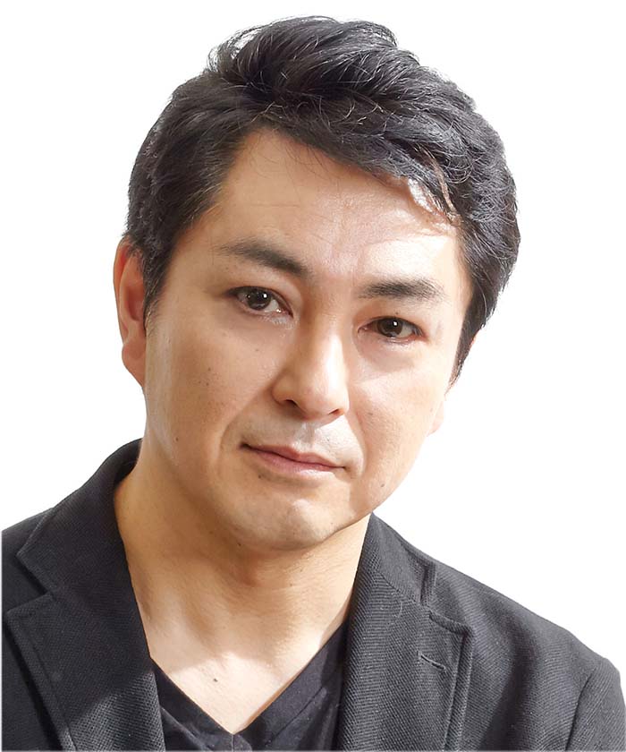 三上 哲